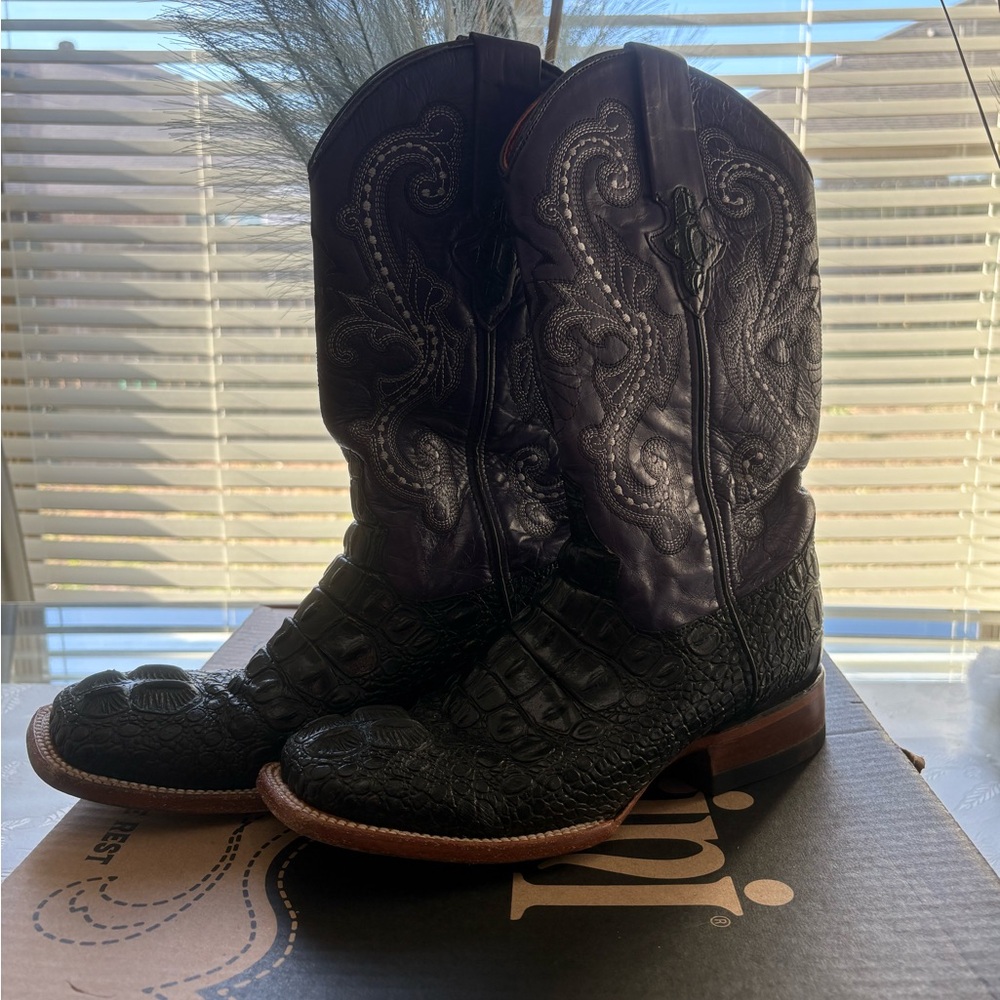 Ferrini Women's Hornback Caiman Print Western Boot